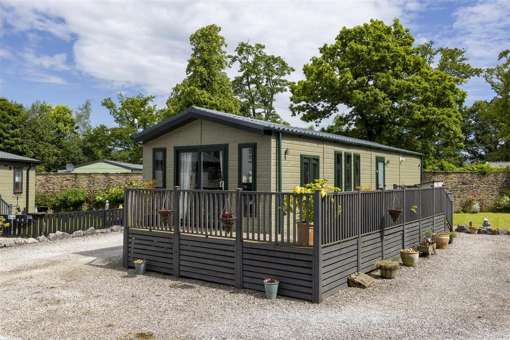 Lakeland Lodge