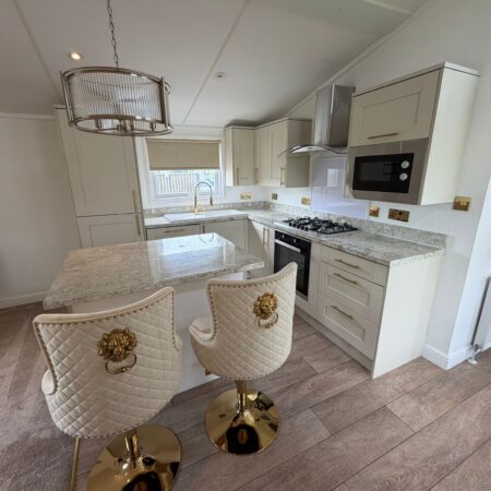 Luxury Lodge Panoramic Rural Views